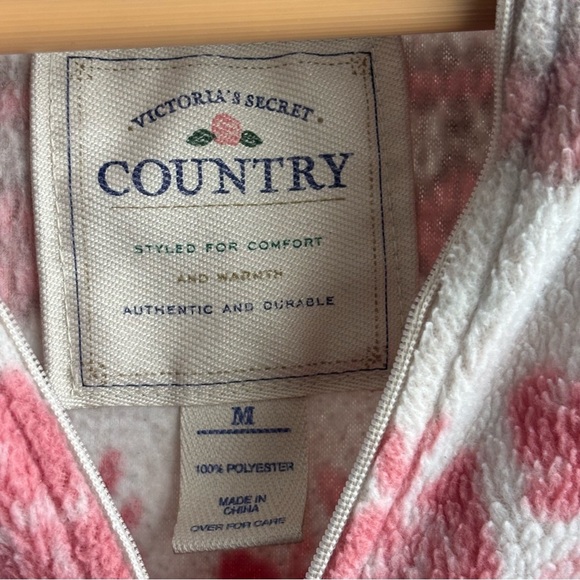 Vintage Rare Find Victoria's Secret Country Collection Pink Sherpa Pullover - Picture 3 of 10